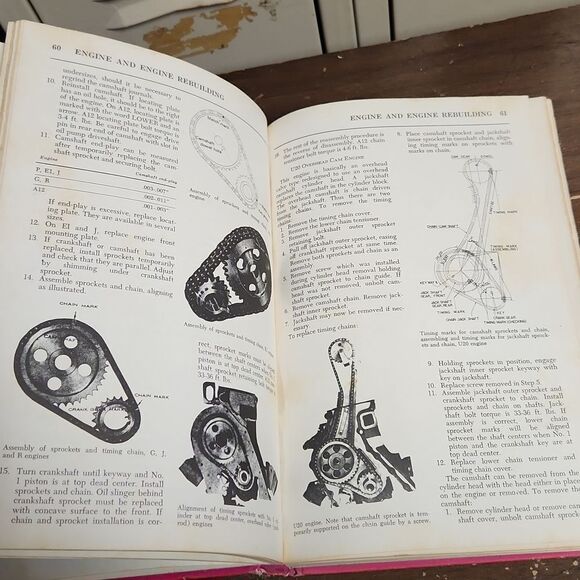 1971 Chiltons Datsun 1961 - 1972 Repair and Tune up Guide Manual - Picture 6 of 8